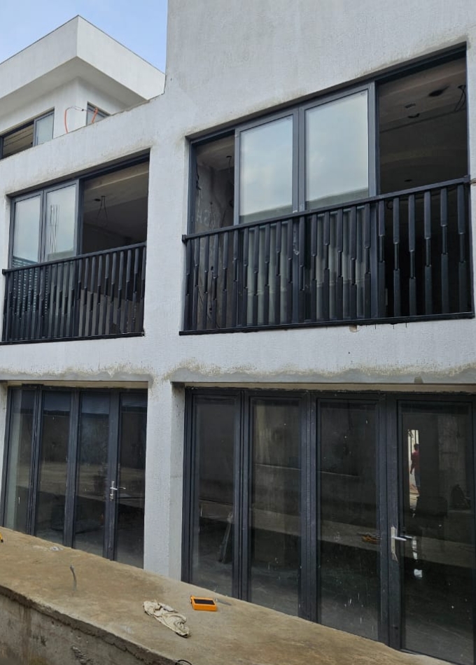 Installed doors and windows in an office project in Abidjan Côte d’Ivoire