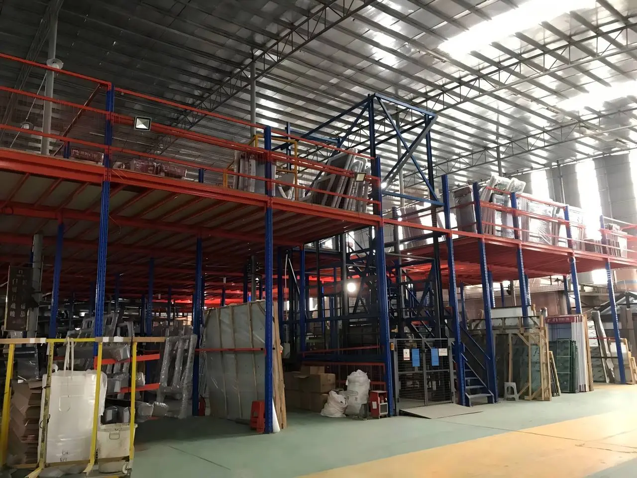 Hinged window production and assembly checks in a workshop