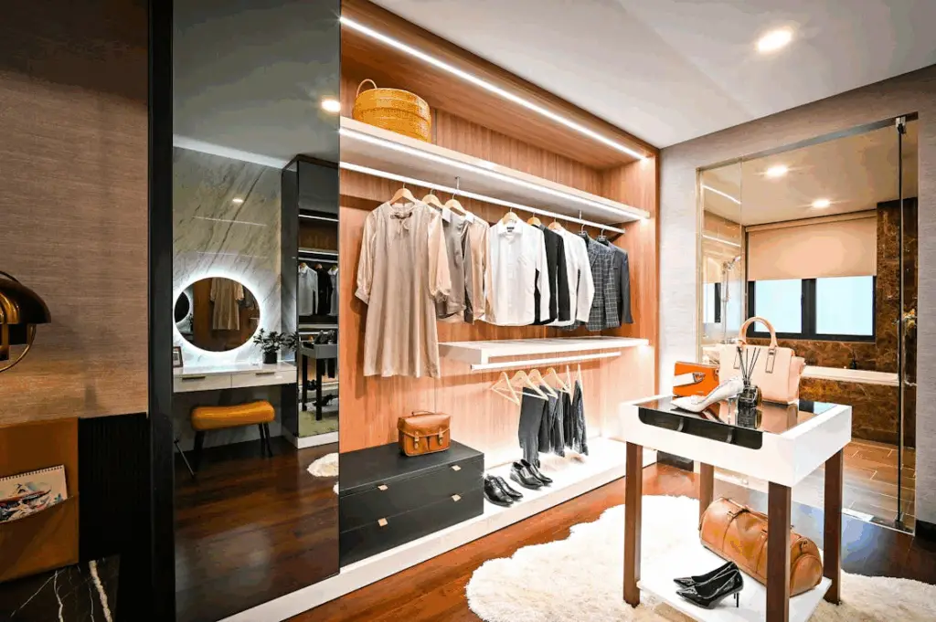 Different Types of Closet