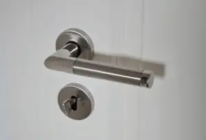 Tips for Measuring and Installing Door Handles