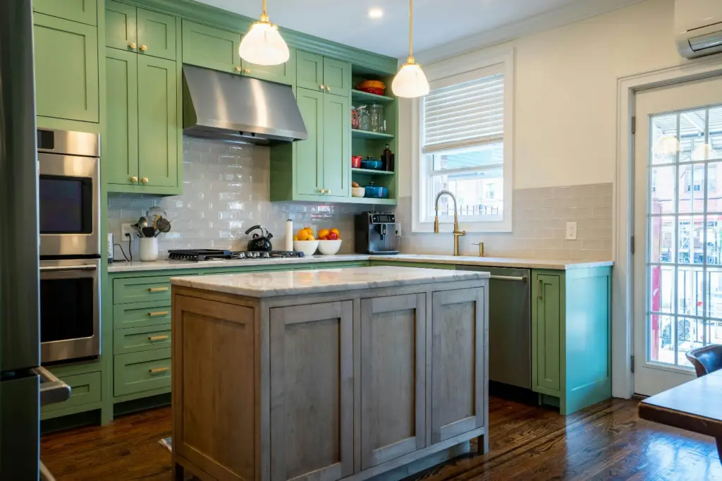 Green Kitchen Cabinets