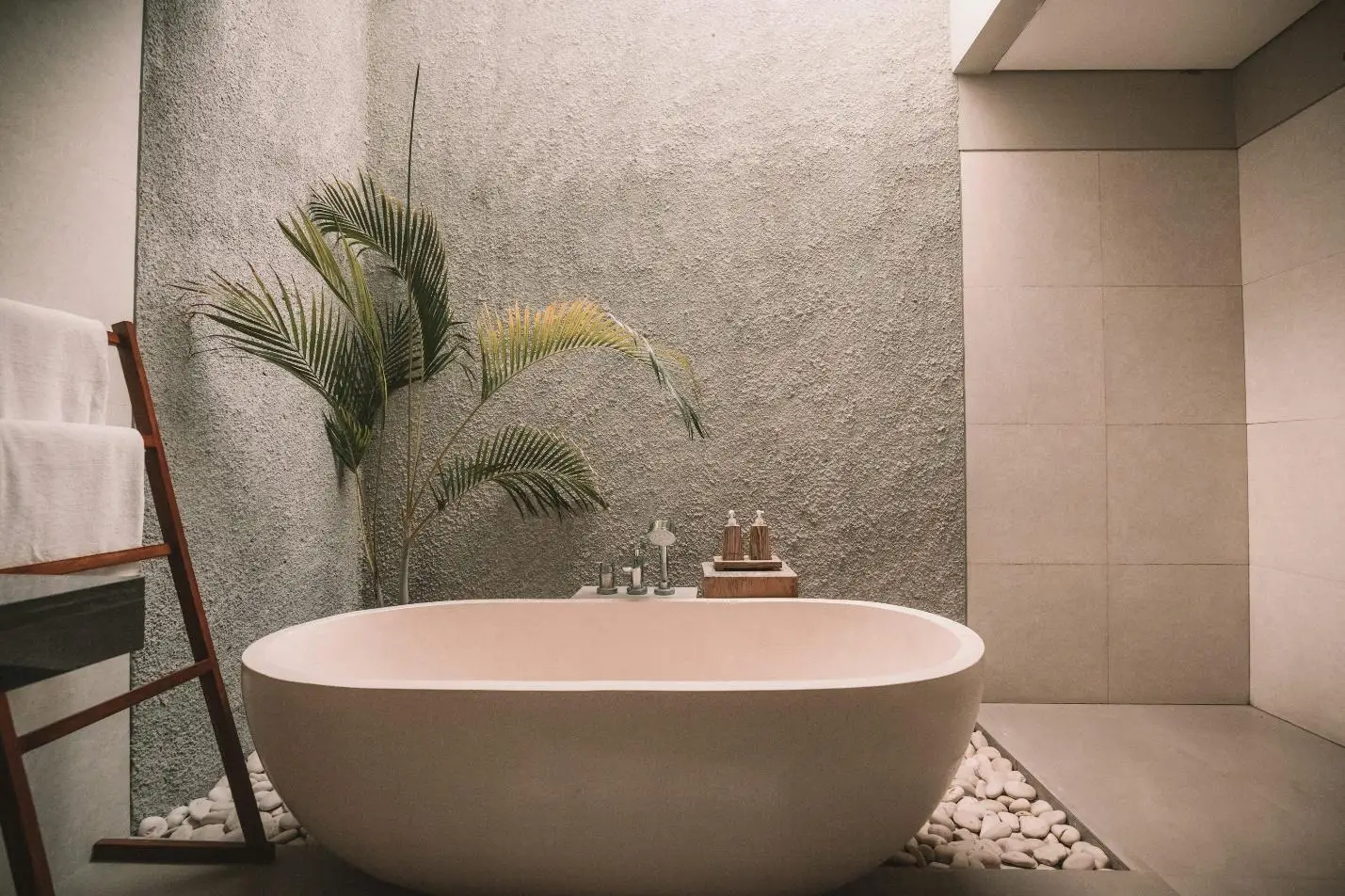 Standard Tub Width